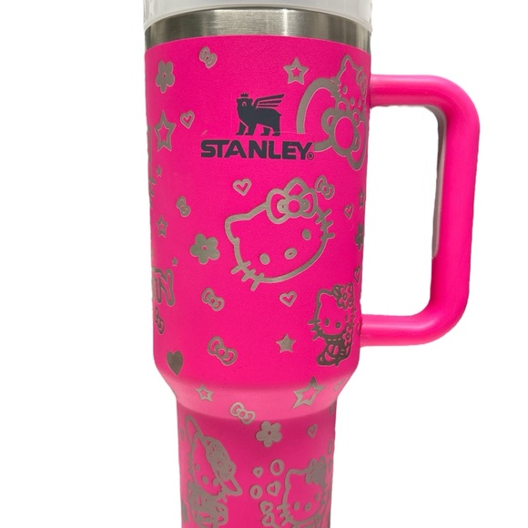 New 40oz Stanley with Hello Kitty Engraved - Picture 5 of 5